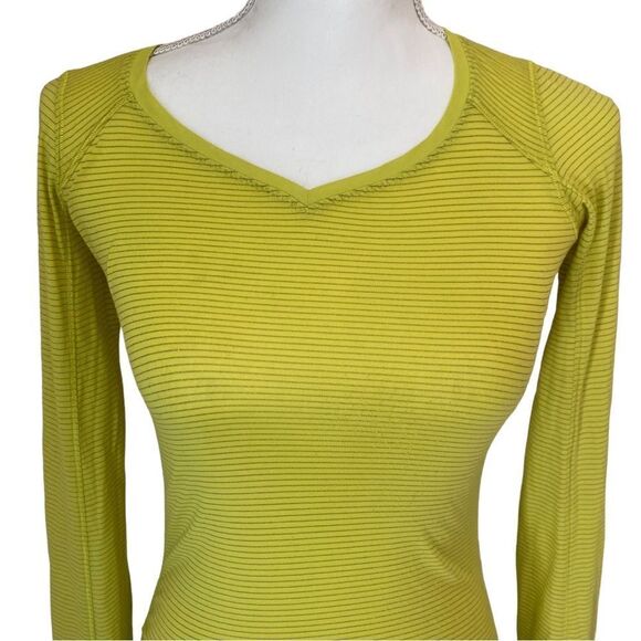 Lululemon Stripe Long Sleeve Tee Shirt Size Small - Picture 3 of 10